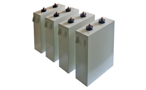 如何區(qū)分電容器的正負(fù)極？